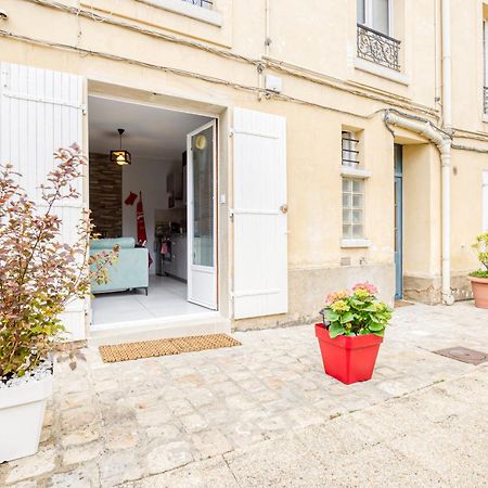 Apartmán Rer C A 4 Minutes A Pieds Chateau De Versailles 15 Minutes A Pied Exteriér fotografie