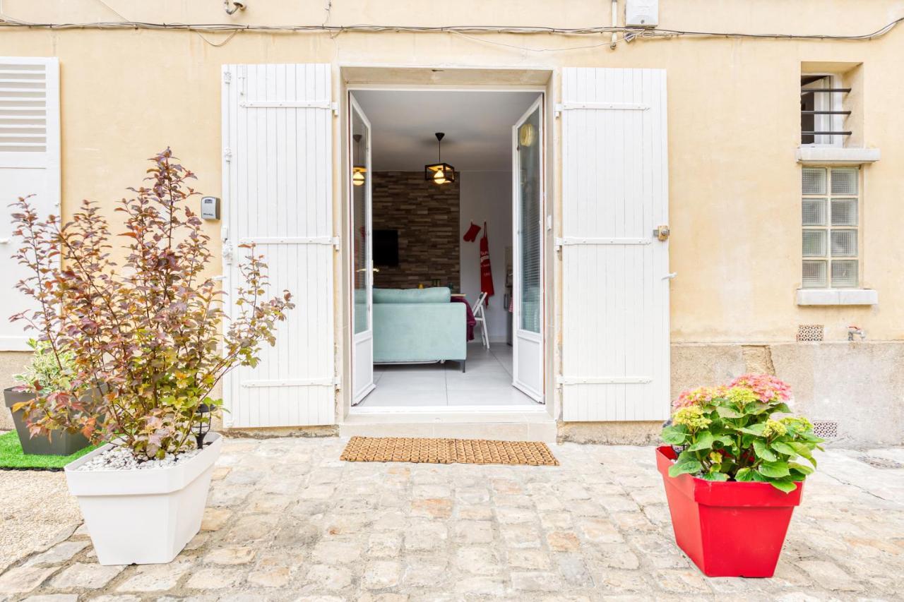 Apartmán Rer C A 4 Minutes A Pieds Chateau De Versailles 15 Minutes A Pied Exteriér fotografie